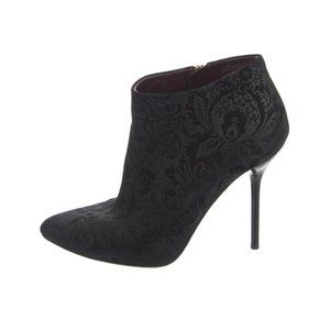 Guiseppe Zanotti  Ankle Boots for the Fall Size 36.5EU